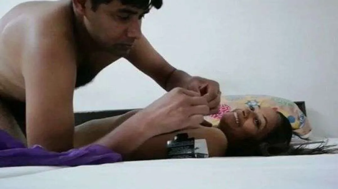 Condom Lagake Ke Chudai Ki