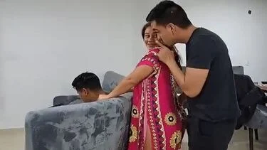 Desi Sex MMS Covert liaison with the landlord's housekeeper
