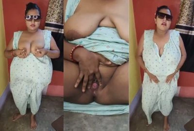 Nude Milf Dances, Fingers in Hot Sex Video